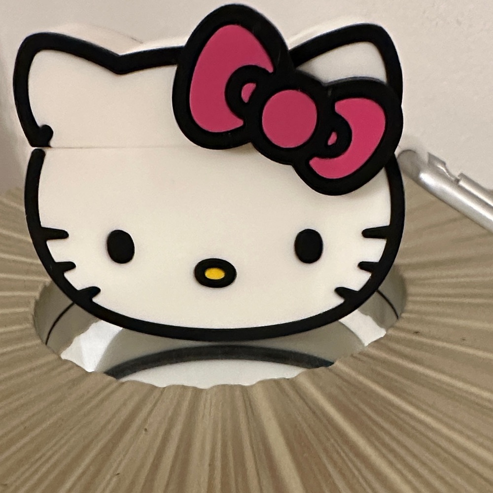 Hello Kitty AirPods Case